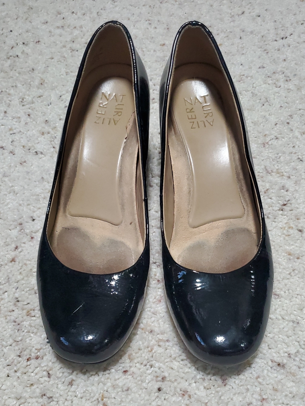 Naturalizer Black Patent Round Toe Pumps